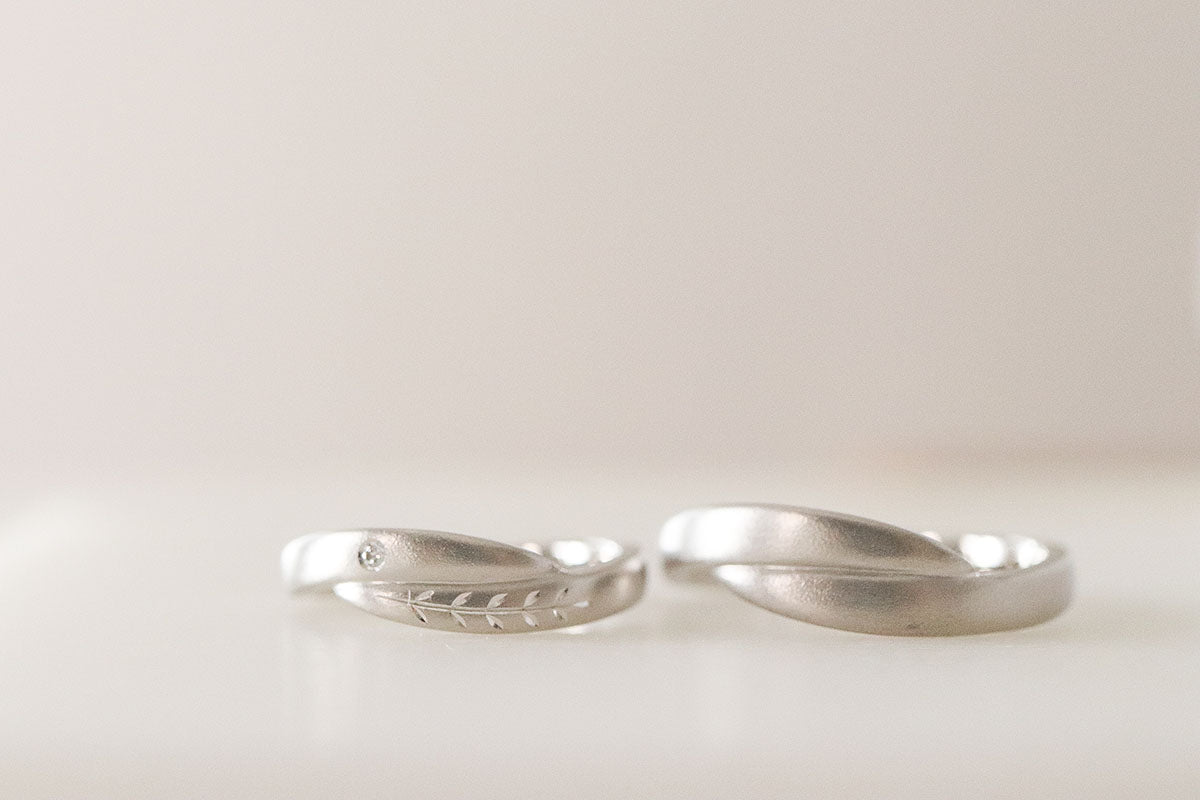 向日葵のペア彫の指輪 – KARAFURU